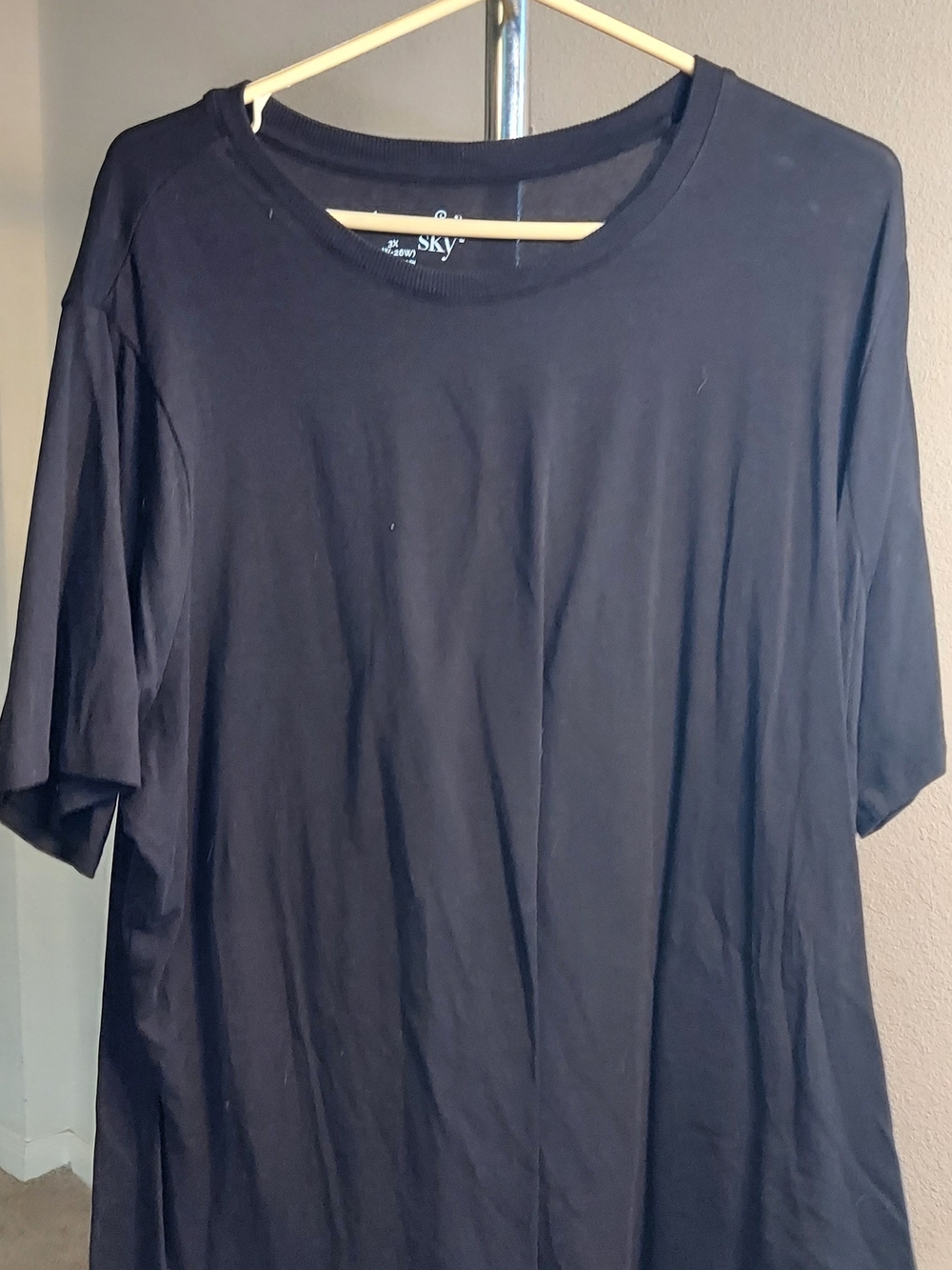 Terra & Sky Womens Black Short Sleeve Crew Tee